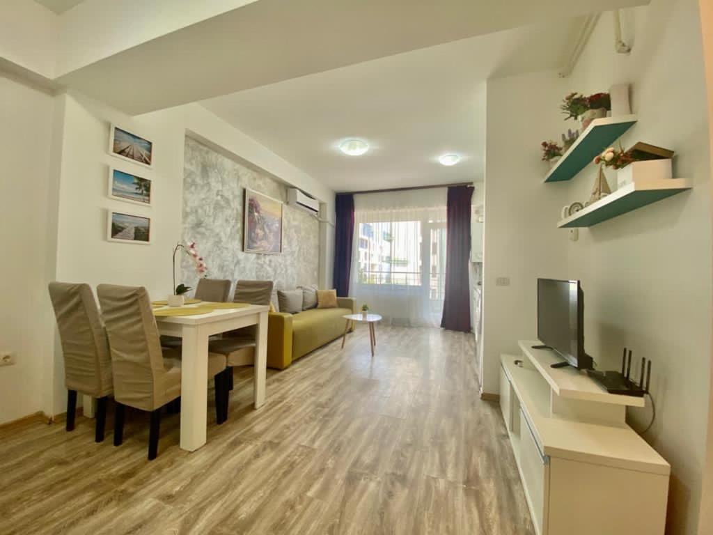 Apartament Summerland Mamaia Nord エクステリア 写真