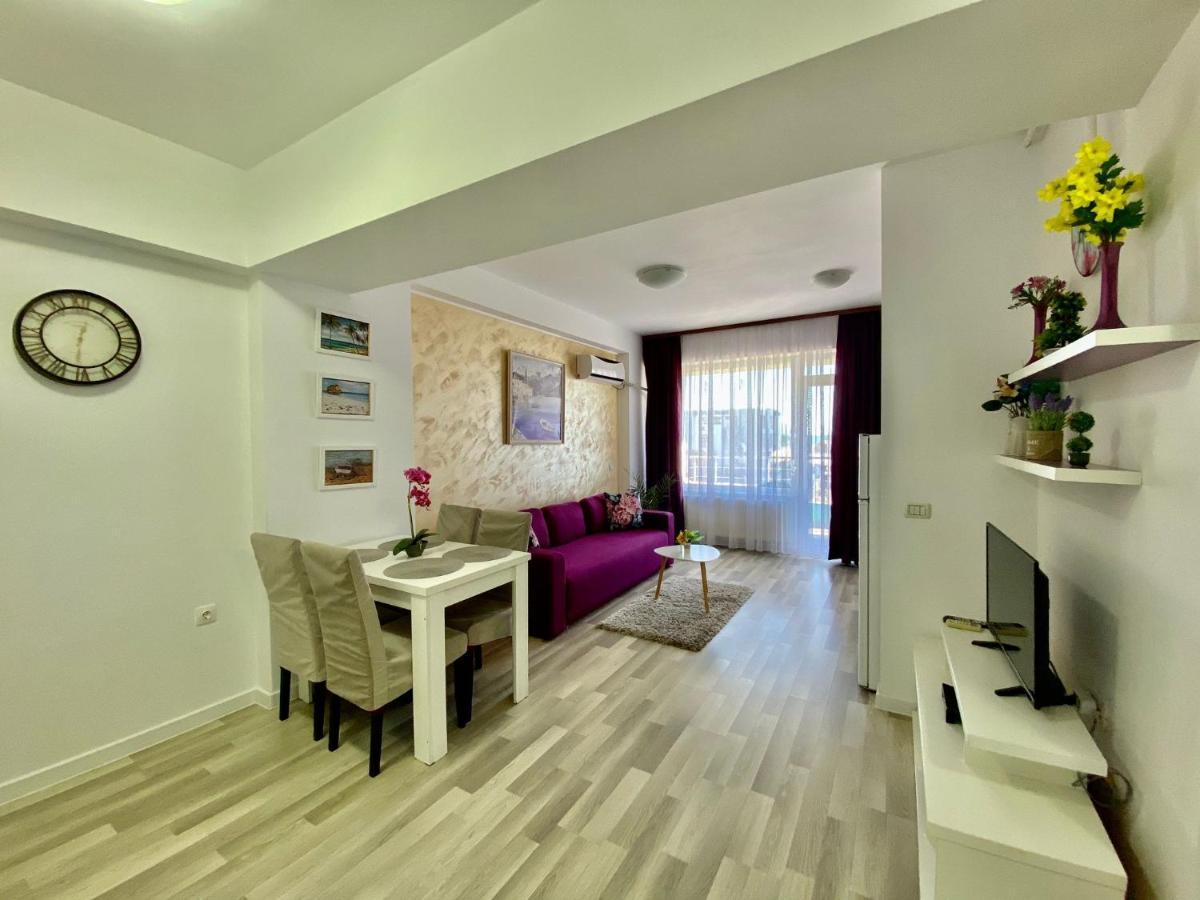 Apartament Summerland Mamaia Nord エクステリア 写真