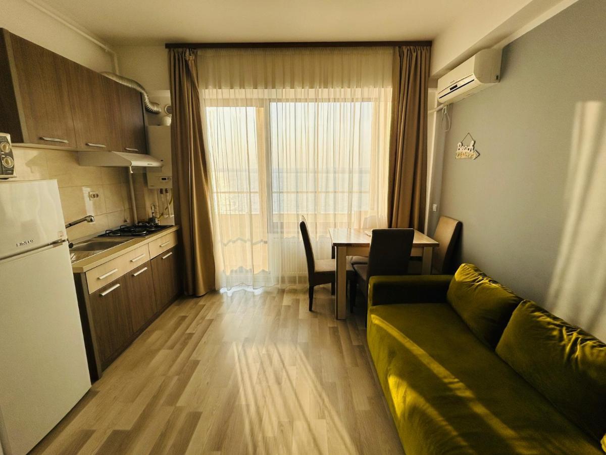 Apartament Summerland Mamaia Nord エクステリア 写真