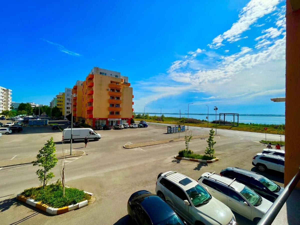Apartament Summerland Mamaia Nord エクステリア 写真