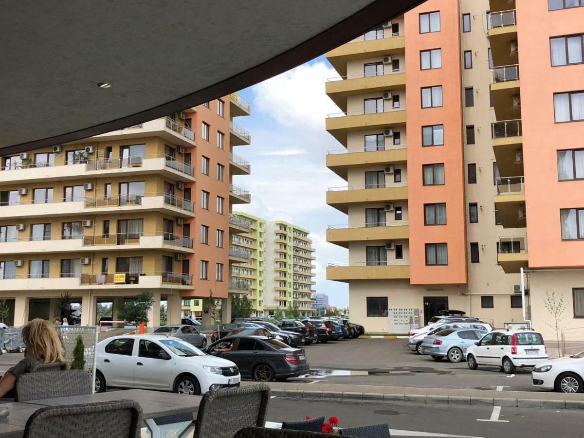 Apartament Summerland Mamaia Nord エクステリア 写真